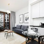 Browary Warszawskie By Renters Apartmán *