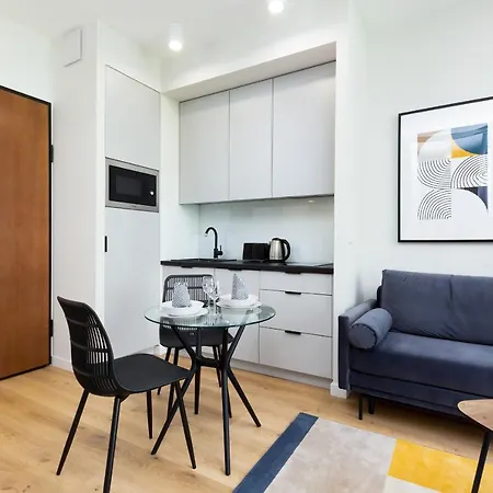 Browary Warszawskie By Renters 公寓