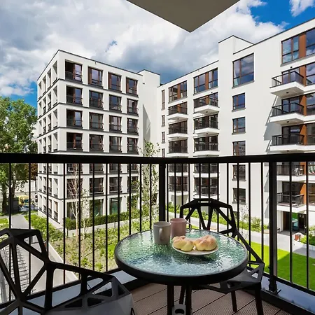 Browary Warszawskie By Renters Apartman Varsó