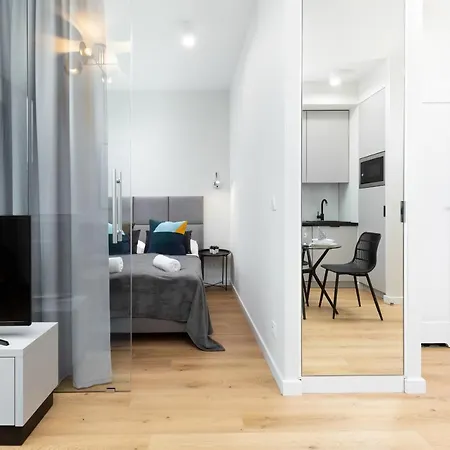 Browary Warszawskie By Renters * ワルシャワ
